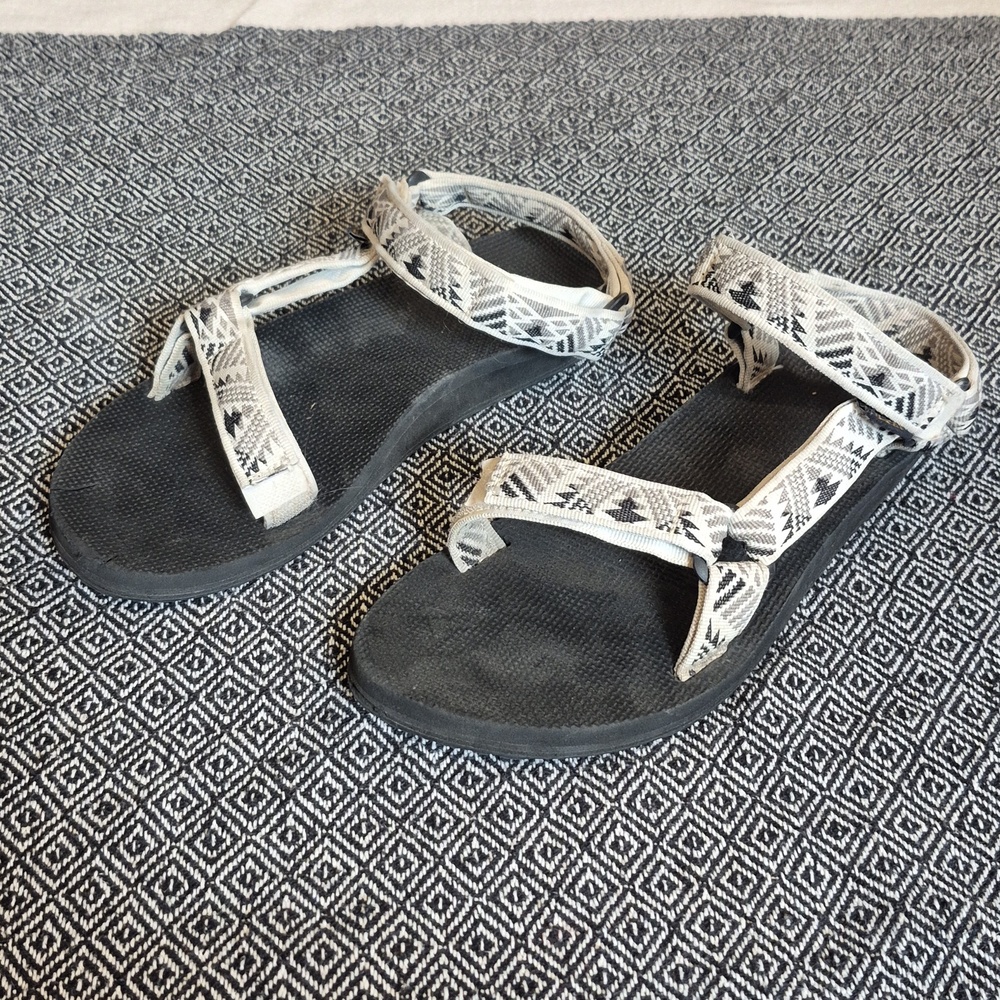 TEVA Original Universal Sandals Size 10 Womens